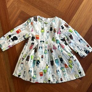 Cute bunny dress. Excellent condition.
